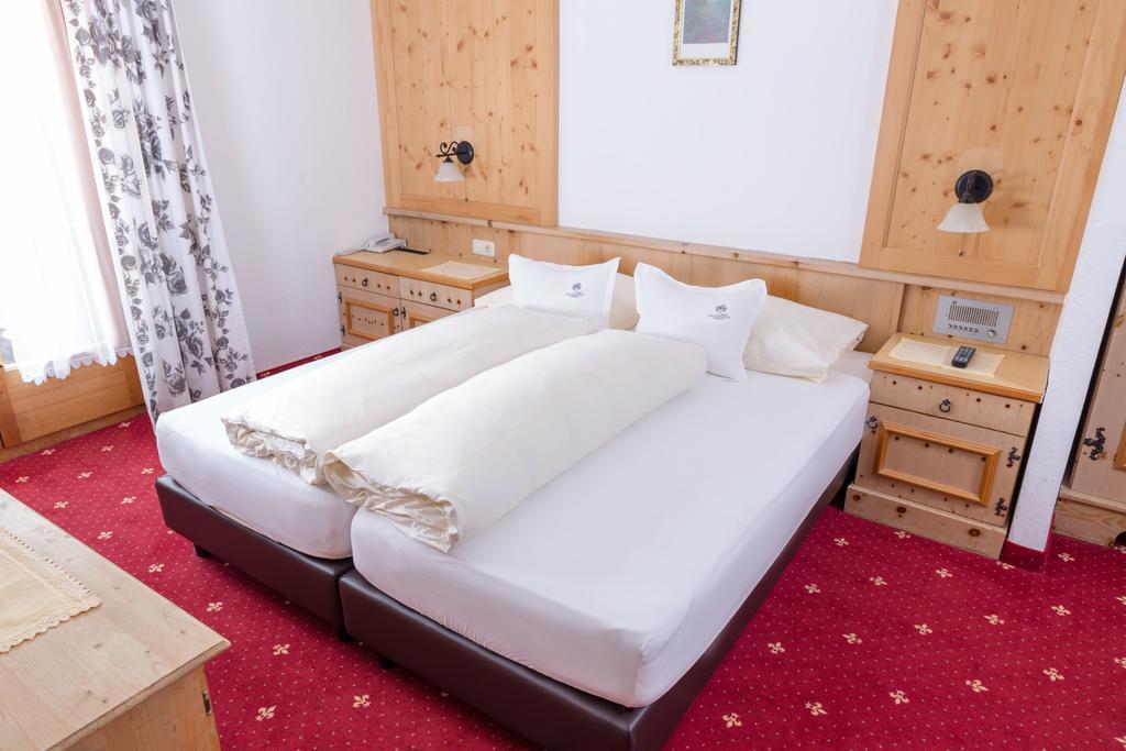 Hotel Tirolerhof Serfaus Zewnętrze zdjęcie